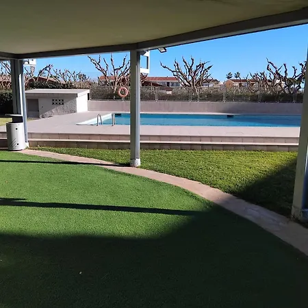 Cambrils Beach Apartment *
